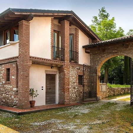 Antico Cascinale Lombardo Acomodação com café da manhã Lonato Quarto foto