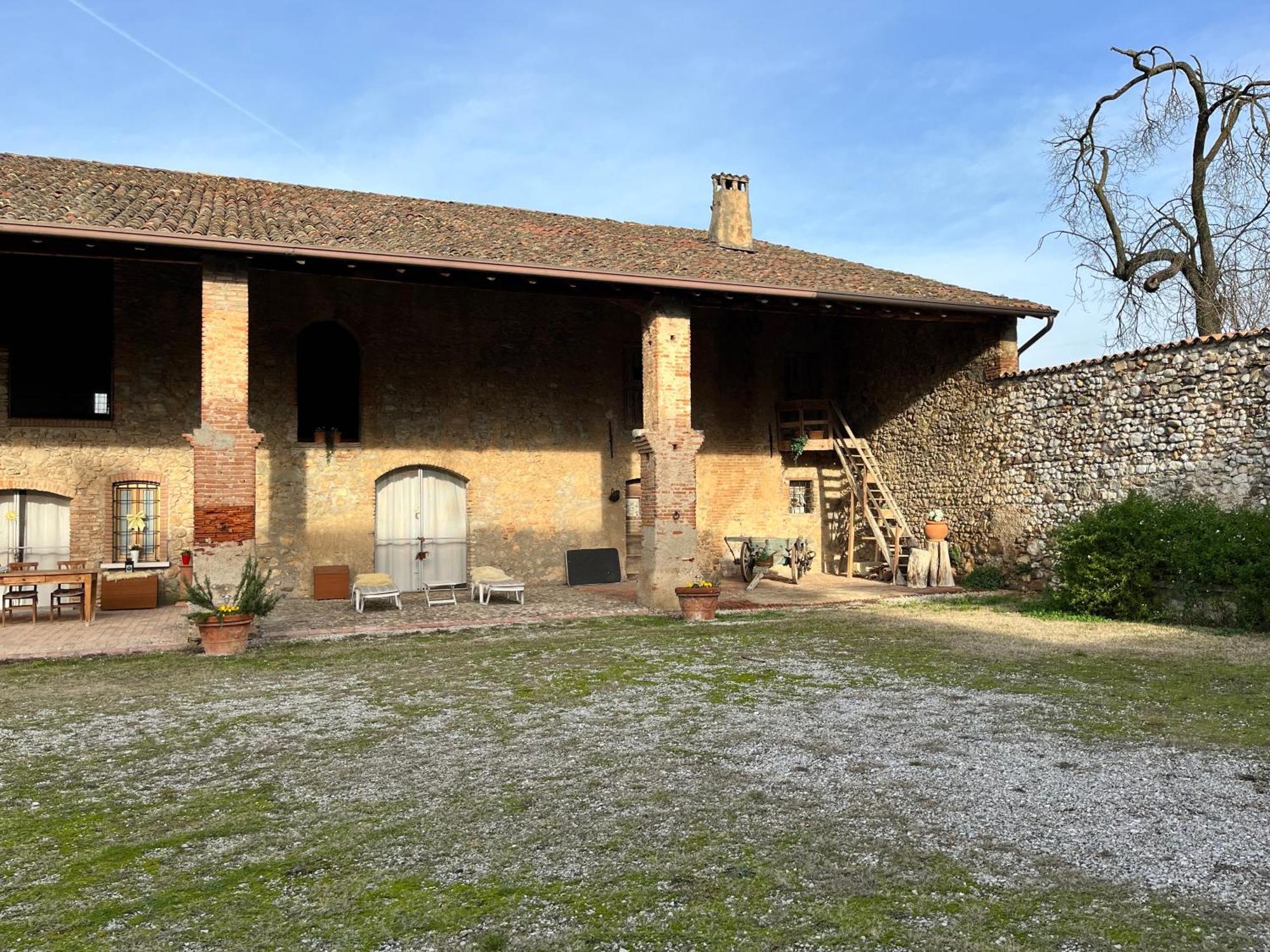 Antico Cascinale Lombardo Acomodação com café da manhã Lonato Exterior foto